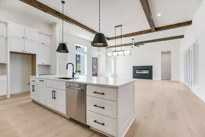 18920 Ascending Trail, Jonestown, TX 78645 - Photo 17