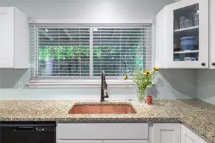 5625 Pinon Vista Dr, Austin, TX 78724 - Photo 11