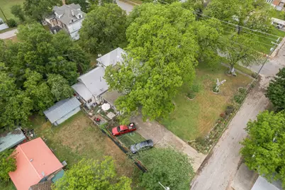 203 W Commerce Street, San Saba, TX 76877 - Photo 25