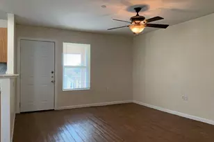 403 Hedgewood Dr, Georgetown, TX 78628 - Photo 3