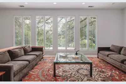 3304 Cherry Tree Circle, Austin, TX 78731 - Photo 7