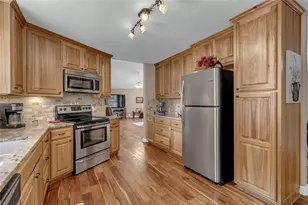 106 N Greenwood Dr, Buchanan Dam, TX 78609 - Photo 11