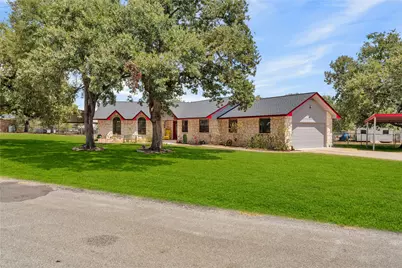 106 N Greenwood Drive, Buchanan Dam, TX 78609 - Photo 3