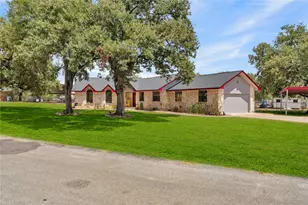 106 N Greenwood Dr, Buchanan Dam, TX 78609 - Photo 3