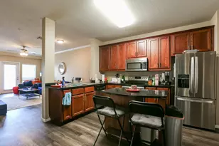 910 W 25th St, Austin, TX 78705 - Photo 1