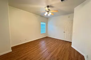 606 E 54th St, Austin, TX 78751 - Photo 9