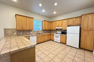 606 E 54th St, Austin, TX 78751 - Photo 5