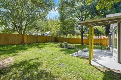 1400 S Meadows Drive, Austin, TX 78758 - Photo 33