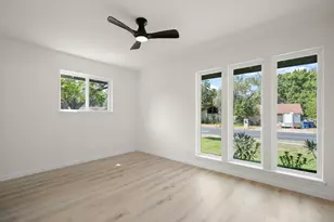 1400 S Meadows Dr, Austin, TX 78758 - Photo 21
