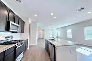 18104 Emu Ln, Manor, TX 78653 - Photo 15