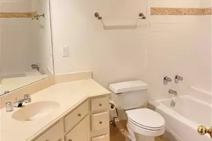 1000 Liberty Park Dr, Austin, TX 78746 - Photo 23