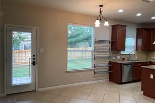 102 Sandy Lyle Cove, Round Rock, TX 78664 - Photo 9