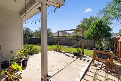 13424 Breezy Meadow Lane, Manor, TX 78653 - Photo 31