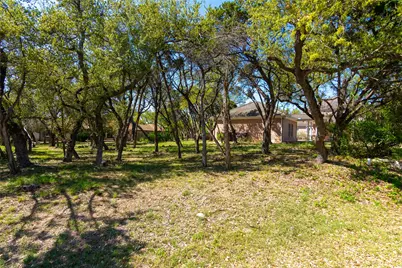 113 Spellbrook Lane, Lakeway, TX 78734 - Photo 11