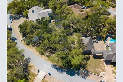 113 Spellbrook Lane, Lakeway, TX 78734 - Photo 5