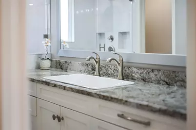 6905 Treaty Oak Circle, Austin, TX 78749 - Photo 19