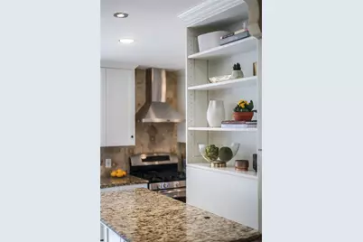 6905 Treaty Oak Circle, Austin, TX 78749 - Photo 9