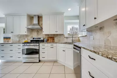 6905 Treaty Oak Circle, Austin, TX 78749 - Photo 7