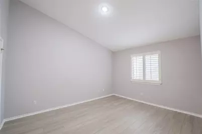 8200 Neely Drive #209, Austin, TX 78759 - Photo 9