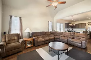 22108 Cross Timbers Bnd, Lago Vista, TX 78645 - Photo 9
