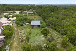 250 Kothmann Rd, Dripping Springs, TX 78620 - Photo 29