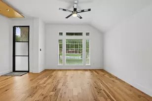6220 Harrogate Dr, Austin, TX 78759 - Photo 3