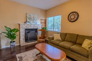 1013 Chestnut St, San Marcos, TX 78666 - Photo 1