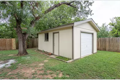 910 Garden View Drive, Georgetown, TX 78628 - Photo 23