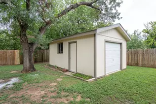 910 Garden View Dr, Georgetown, TX 78628 - Photo 23