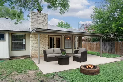 910 Garden View Drive, Georgetown, TX 78628 - Photo 29