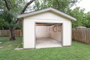 910 Garden View Dr, Georgetown, TX 78628 - Photo 23