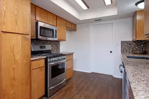 910 Garden View Dr, Georgetown, TX 78628 - Photo 9