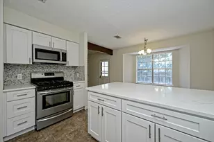 6509 Skycrest Dr, Austin, TX 78745 - Photo 7