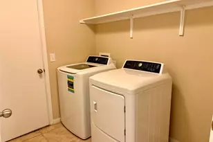 6624 Swamp Mallow Dr, Austin, TX 78744 - Photo 9