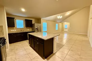 6624 Swamp Mallow Dr, Austin, TX 78744 - Photo 5