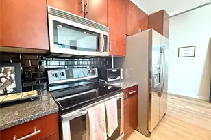 360 Nueces St, Austin, TX 78701 - Photo 9