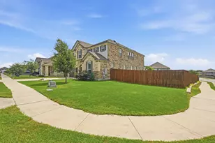 200 Auburn St, Kyle, TX 78640 - Photo 3