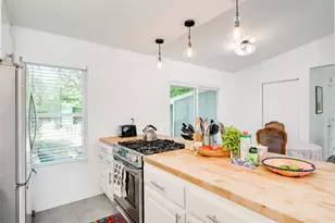 5300 Halmark Dr, Austin, TX 78723 - Photo 15