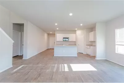 13525 Brahmin Drive, Austin, TX 78724 - Photo 7