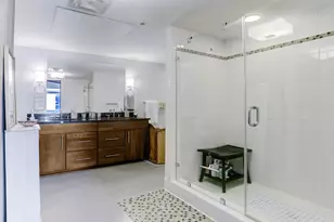 [Address not provided], Austin, TX 78701 - Photo 17