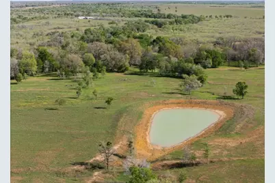 62 County Road 448, Waelder, TX 78959 - Photo 23