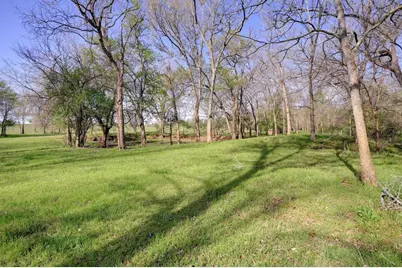 62 County Road 448, Waelder, TX 78959 - Photo 15