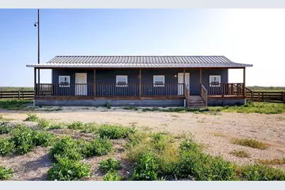 62 County Road 448, Waelder, TX 78959 - Photo 5