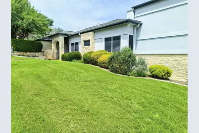102 Paragon Court, Lakeway, TX 78734 - Photo 3