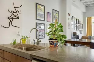 2401 E 6th St, Austin, TX 78702 - Photo 15