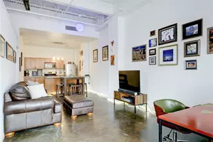 2401 E 6th St, Austin, TX 78702 - Photo 7