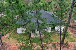 190 Molokini Dr, Bastrop, TX 78602 - Photo 9