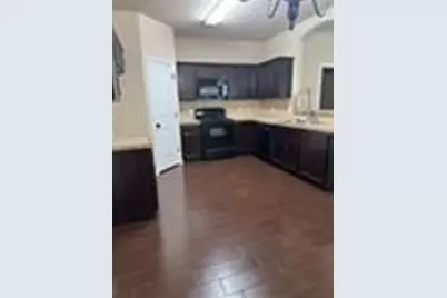 207 N College Street, Georgetown, TX 78626 - Photo 5