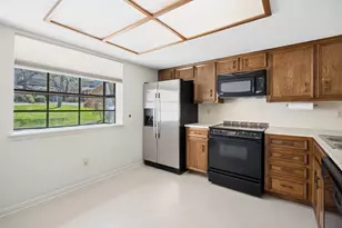 9518 Topridge Dr, Austin, TX 78750 - Photo 9