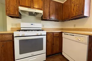 7902 Brodie Ln, Austin, TX 78745 - Photo 9